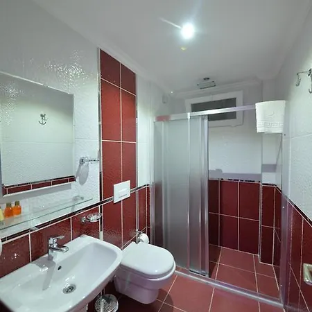 Letoon Apart Φετιγιέ